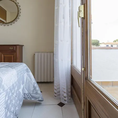 Casa L'escala, 3 Dormitorios, 6 Personas - Es-325-36 Torroella de Montgrí