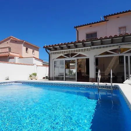 Casa Con Piscina Privada, Cerca De La Playa, Wi-fi Incluido - Es-325-36 Semesterbostad *